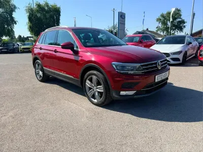 Used VW Tiguan SEL 180 HP (132 kW) 2016 Red SUV