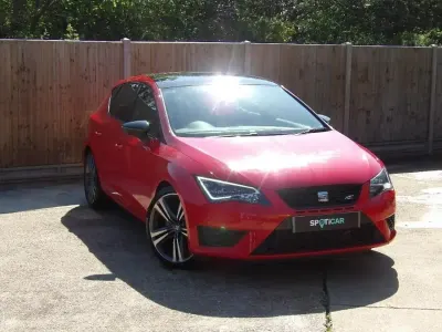 Begagnad Seat Leon Cupra 290 286 HK (210 kW) 2017 Röd Halvkombi