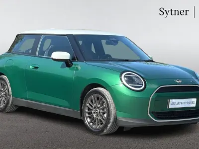 Used Mini Cooper Hatch 133 kW (181 HP) 2026 Green Hatchback