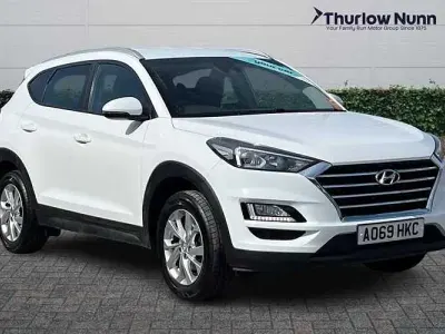 Used Hyundai Tucson SE 132 HP (97 kW) 2019 White SUV