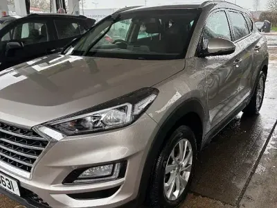 Used Hyundai Tucson SE 2019 White sand SUV