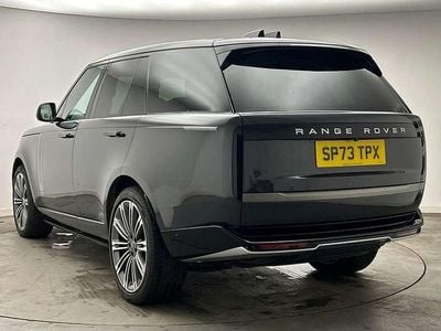 Begagnad Land Rover Range Rover HSE 394 HK (289 kW) 2024 Grå SUV