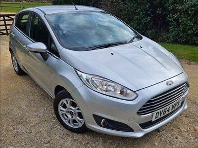 used Ford Fiesta 1.6 TDCi ECOnetic Zetec Hatchback 5dr Diesel Manual Euro 5 (s/s) (95 ps)