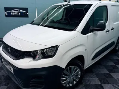 Used Peugeot Partner 102 HP (75 kW) 2021 MPV