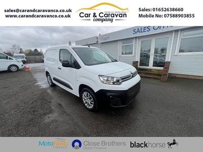 Used Citroën Berlingo 100 HP (73 kW) 2022 White MPV