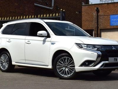 Mitsubishi Outlander P-HEV
