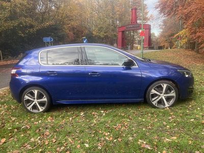 Begagnad Peugeot 308 GT-line 150 HK (110 kW) 2016 Blå Halvkombi