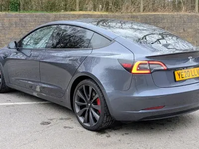 Usado Tesla Model 3 Performance 82 kW (112 HP) 2020 Sedan