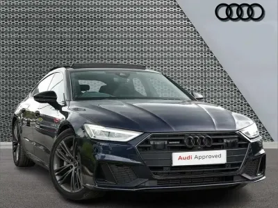 Used Audi A7 Advanced 295 HP (216 kW) 2023 Blue Sedan