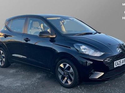 Black Used 2025 Hyundai i10 Advanced Hatchback | £14,747 (Fair price)
