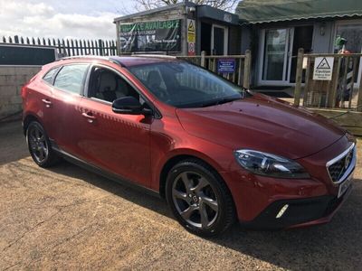 used Volvo V40 CC Cross Country 2.0 Pro D2