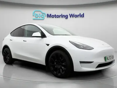 Used Tesla Model Y Long Range AWD 378 kW (514 HP) 2022 White SUV