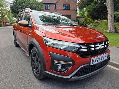 Used Dacia Jogger Extreme 110 HP (80 kW) 2024 Brown MPV