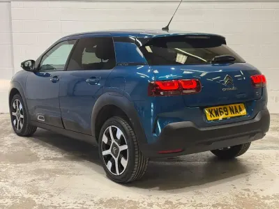 Używany Citroën C4 Cactus Flair 108 KM (79 kW) 2020 Niebieski Hatchback