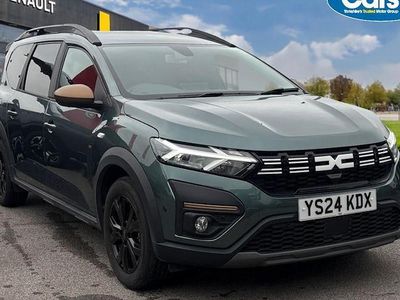 Used Dacia Jogger Extreme 141 HP (103 kW) 2024 Green MPV