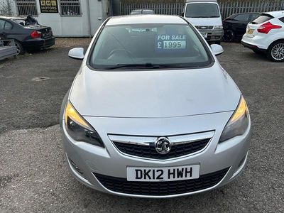 Used Vauxhall Astra SRi 2012 Silver Hatchback