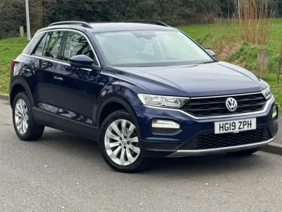Used VW T-Roc SE 115 HP (84 kW) 2019 Blue SUV
