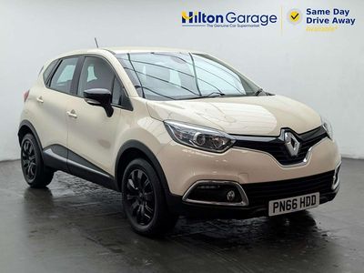 Used Renault Captur Expression+ 90 HP (66 kW) 2016 Cream SUV