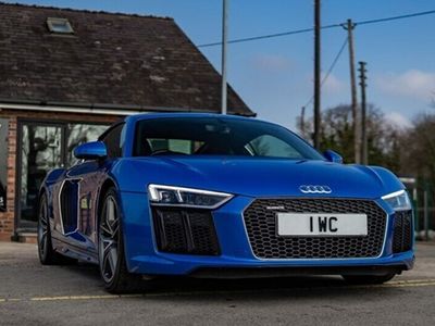 used Audi R8 Coupé 5.2 FSI V10 S Tronic quattro Euro 6 (s/s) 2dr