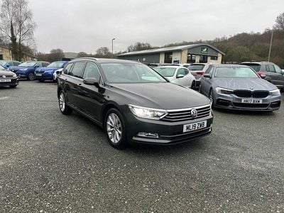 Grey Used 2019 VW Passat Business Estate | £11,495 (Good price)