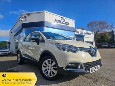 White Used 2016 Renault Captur Expression+ SUV | £5,698 (Fair price)