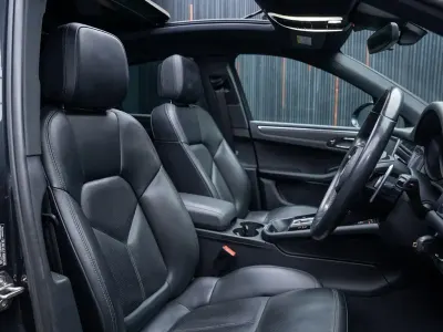 Usado Porsche Macan 265 HP (194 kW) 2022 Cinzento SUV