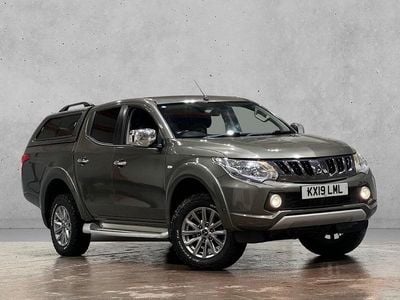 Used Mitsubishi L200 181 HP (133 kW) 2019 Green Pickup