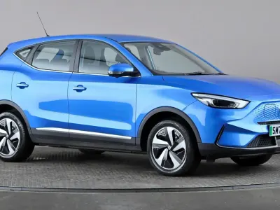 Używany MG ZS SE 114 kW (156 KM) 2022 Niebieski SUV