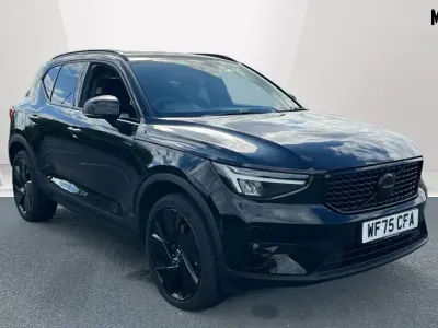 Used Volvo XC40 Plus 197 HP (144 kW) 2025 Black SUV