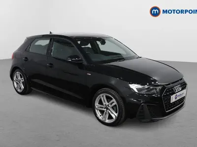 Begagnad Audi A1 S-Line 2023 Svart SUV