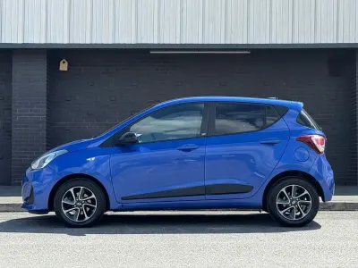 Used Hyundai i10 GO! 67 HP (49 kW) 2018 Blue Hatchback