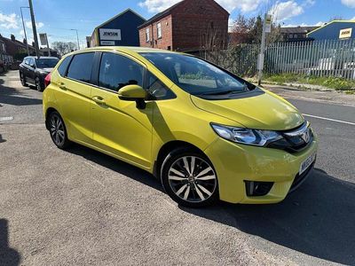Used Honda Jazz EX 102 HP (75 kW) 2015 Yellow Hatchback