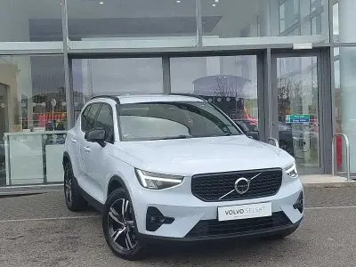 Used Volvo XC40 Plus 194 HP (142 kW) 2023 Blue SUV