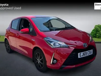 Used Toyota Yaris Hybrid 101 HP (74 kW) 2019 Hatchback