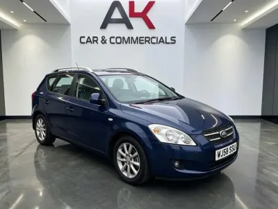 Used Kia Ceed 113 HP (83 kW) 2008 Blue Hatchback