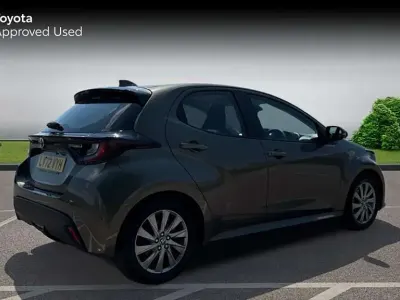 Used Toyota Yaris Hybrid