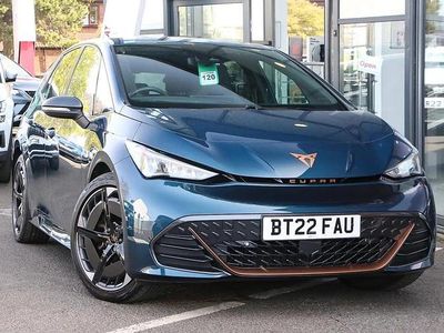 Begagnad Cupra Born e-Boost 169 kW (230 HK) 2022 Blå Halvkombi