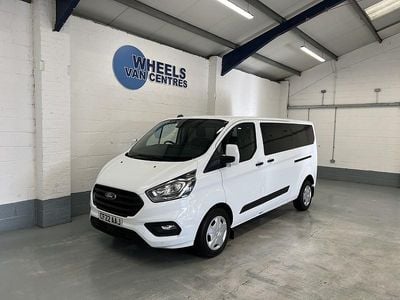 Used Ford Transit Custom Trend 2022 White Estate