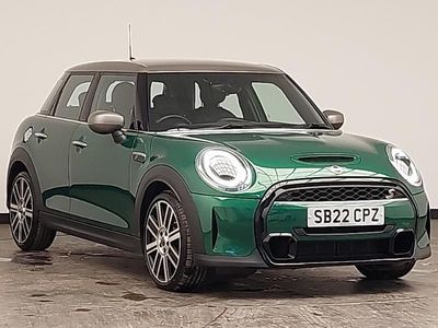 Used Mini Cooper S Exclusive 178 HP (130 kW) 2022 Green Hatchback