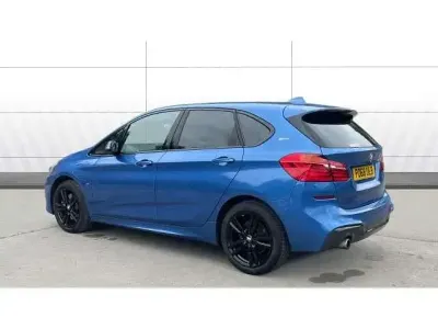 Begagnad BMW 225