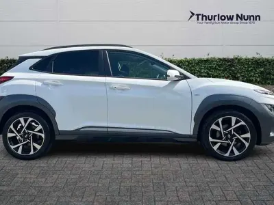 Used Hyundai Kona Premium 120 HP (88 kW) 2023 White SUV