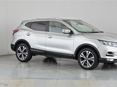 used Nissan Qashqai 1.3 DiG-T N-Connecta [Glass Roof/Executive]
