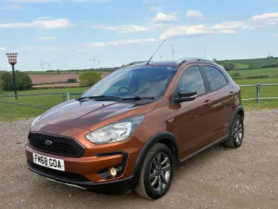 Usado Ford Ka Plus Active 85 HP (62 kW) 2019 Castanho Citadino