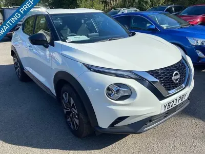 Used Nissan Juke Acenta 112 HP (82 kW) 2023 White SUV