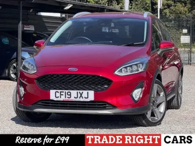 Second-hand Ford Fiesta Active 100 CP (73 kW) 2019 Roșu Hatchback