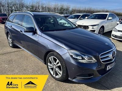 Used Mercedes E220 SE 2014 Blue Estate