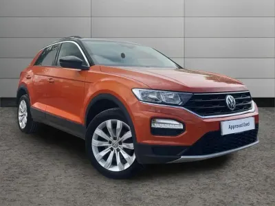 Używany VW T-Roc SE 113 KM (83 kW) 2020 Pomarańczowy SUV