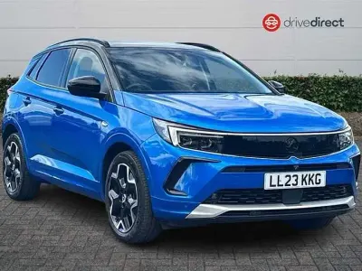 Second-hand Vauxhall Grandland X Ultimate 2023 Albastru SUV