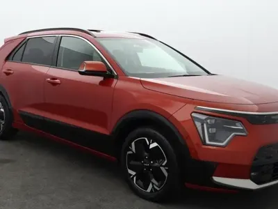 Usado Kia e-Niro 150 kW (204 CV) 2023 Naranja SUV