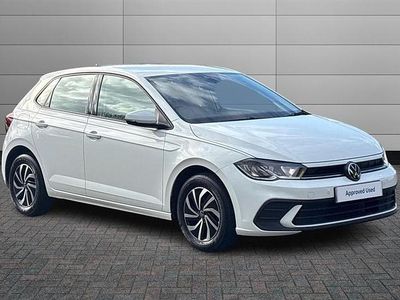 Used VW Polo Life 95 HP (69 kW) 2023 White Hatchback